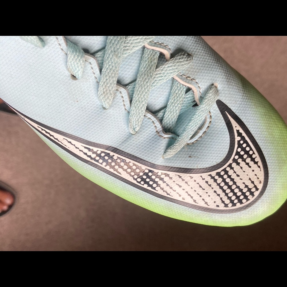 Nike scooter woman shoes